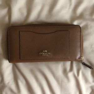 Coach wallet, gently used